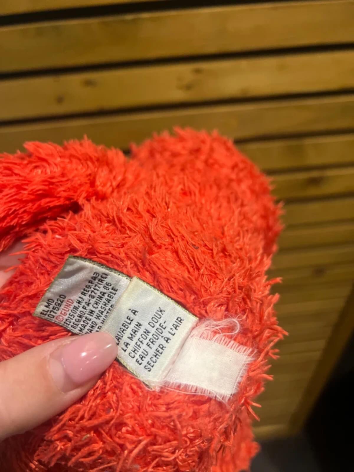 Sesame Street Elmo Vintage 2011 Plush Beanie Toy