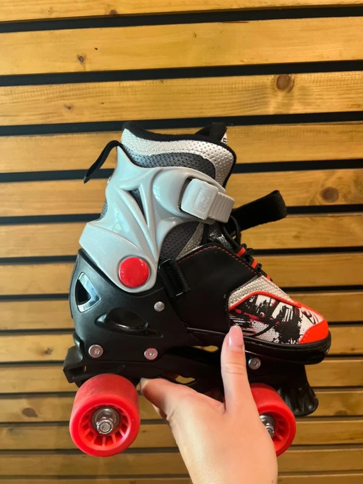 Senhai Max Power Blindside Graffiti Roller Skates UK1-3