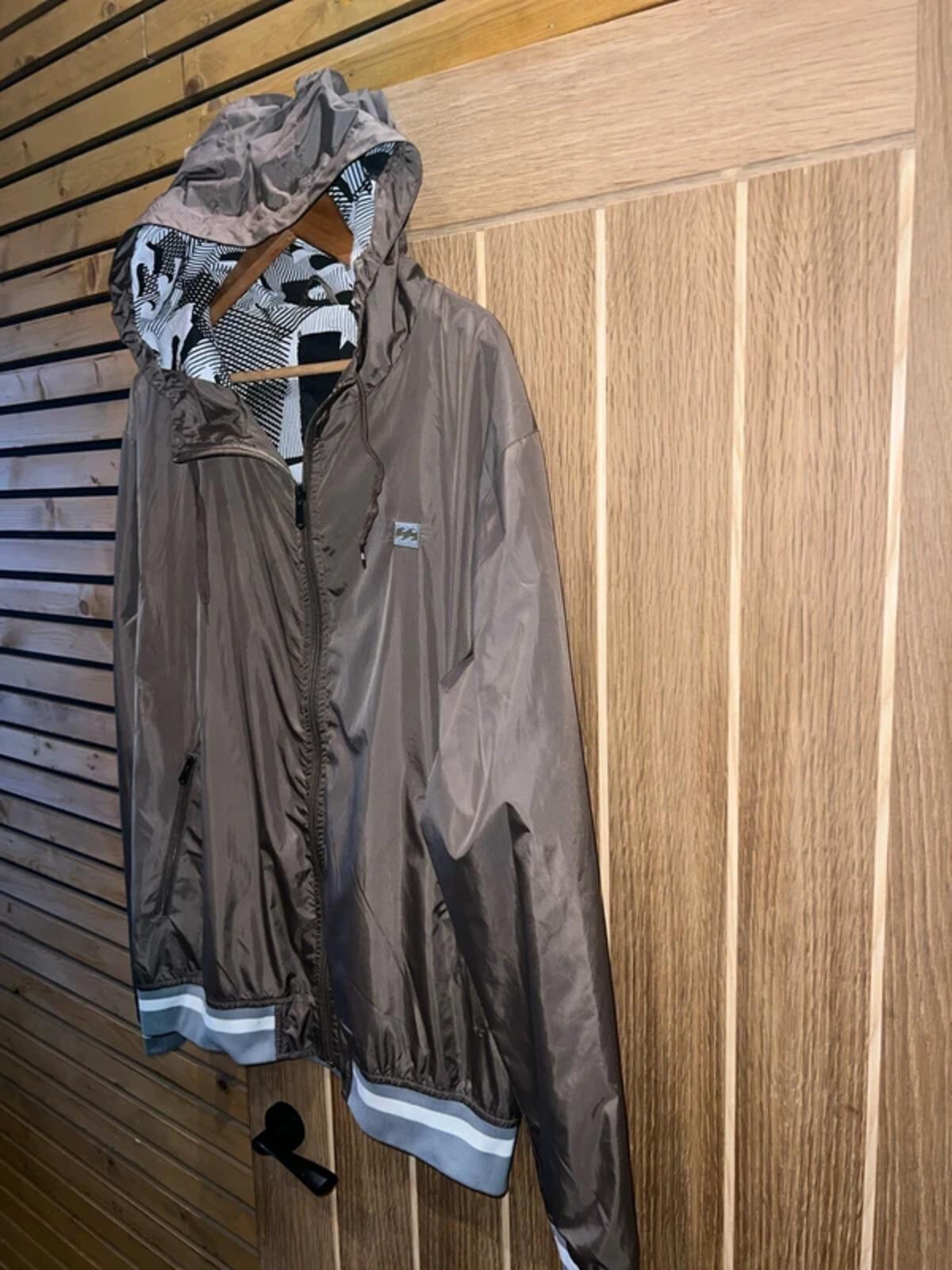 Billabong Brown Hooded Windbreaker L