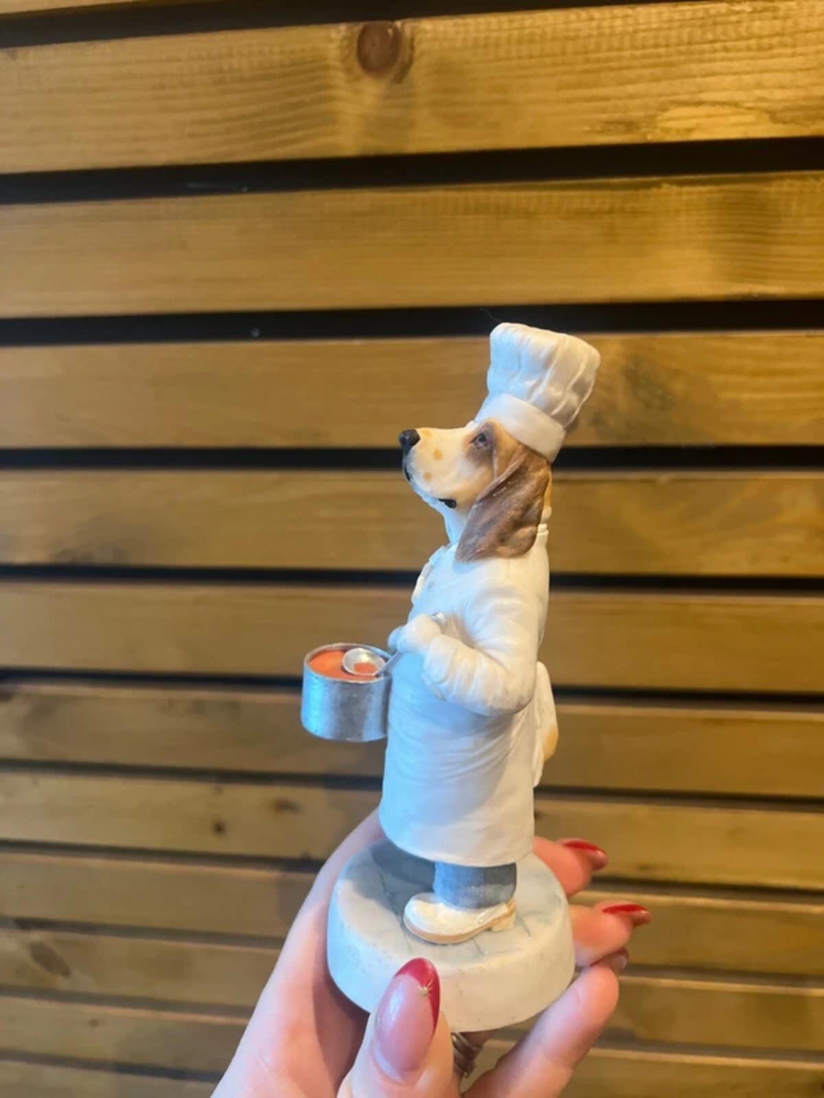 Robert Harrop Vintage 1995 Basset Hound Chef Dog Figurine