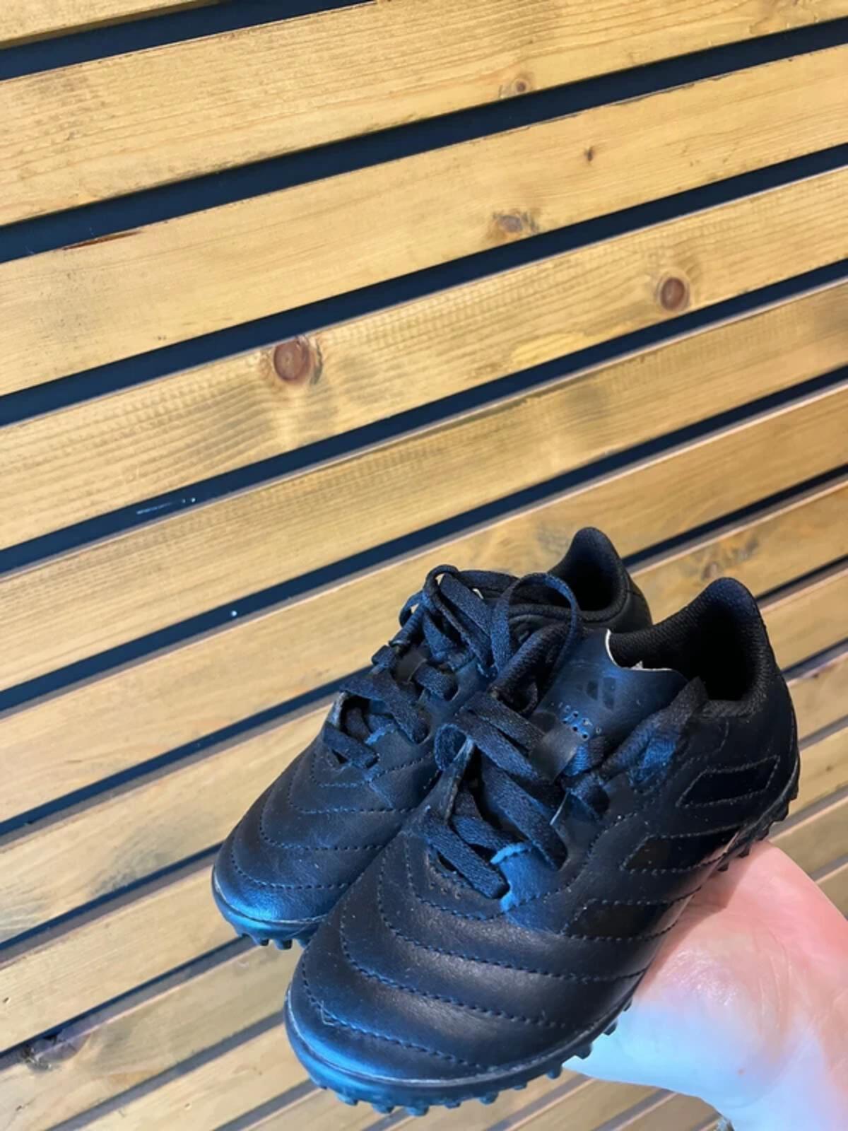 Adidas Goletto VIII TF Football Boots UK10K