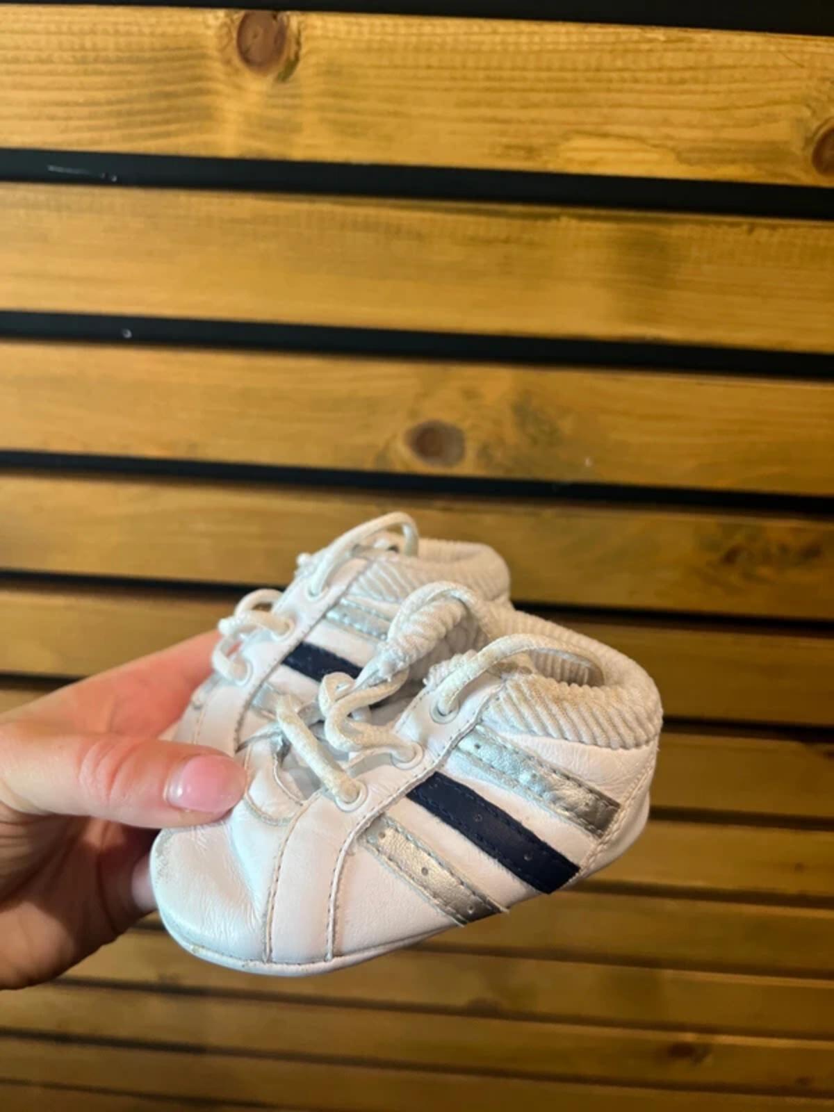 Vintage 2007 Adidas Liladi Baby Crib Shoes UK2K