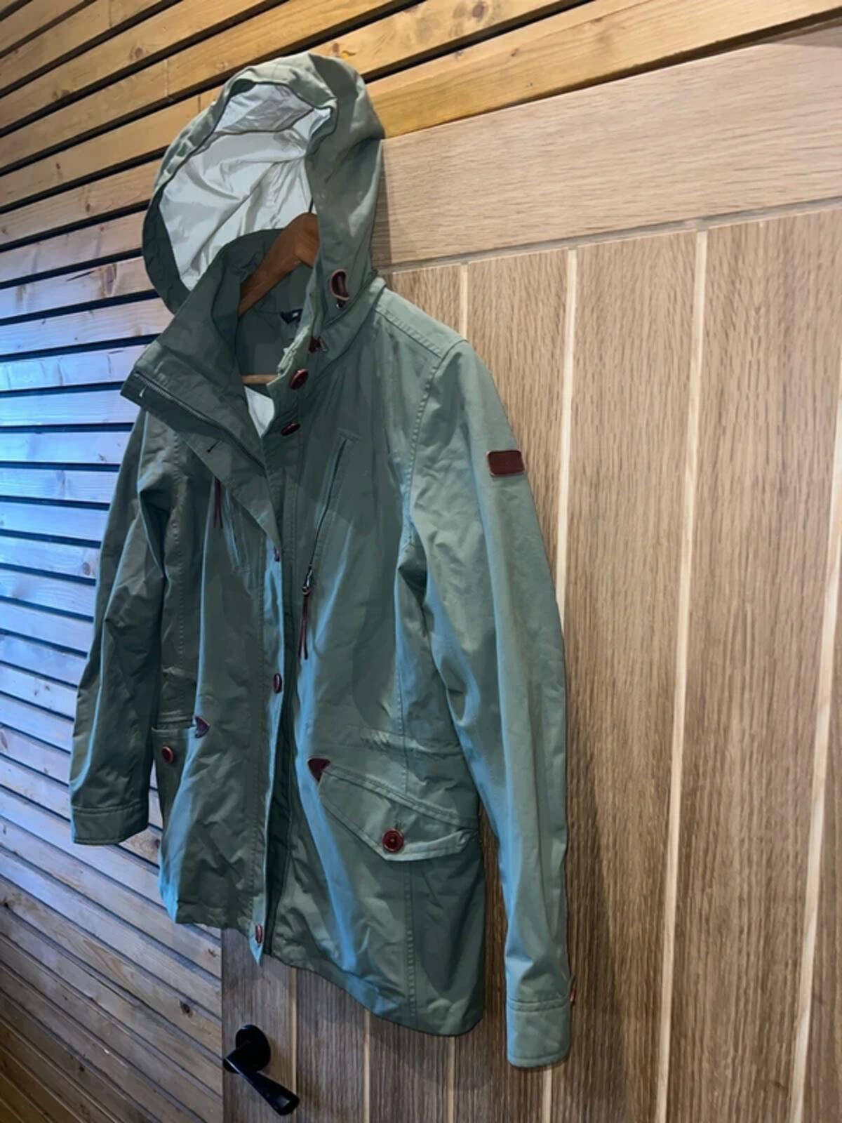Aigle Gore-Tex Khaki Green Parka Jacket 8