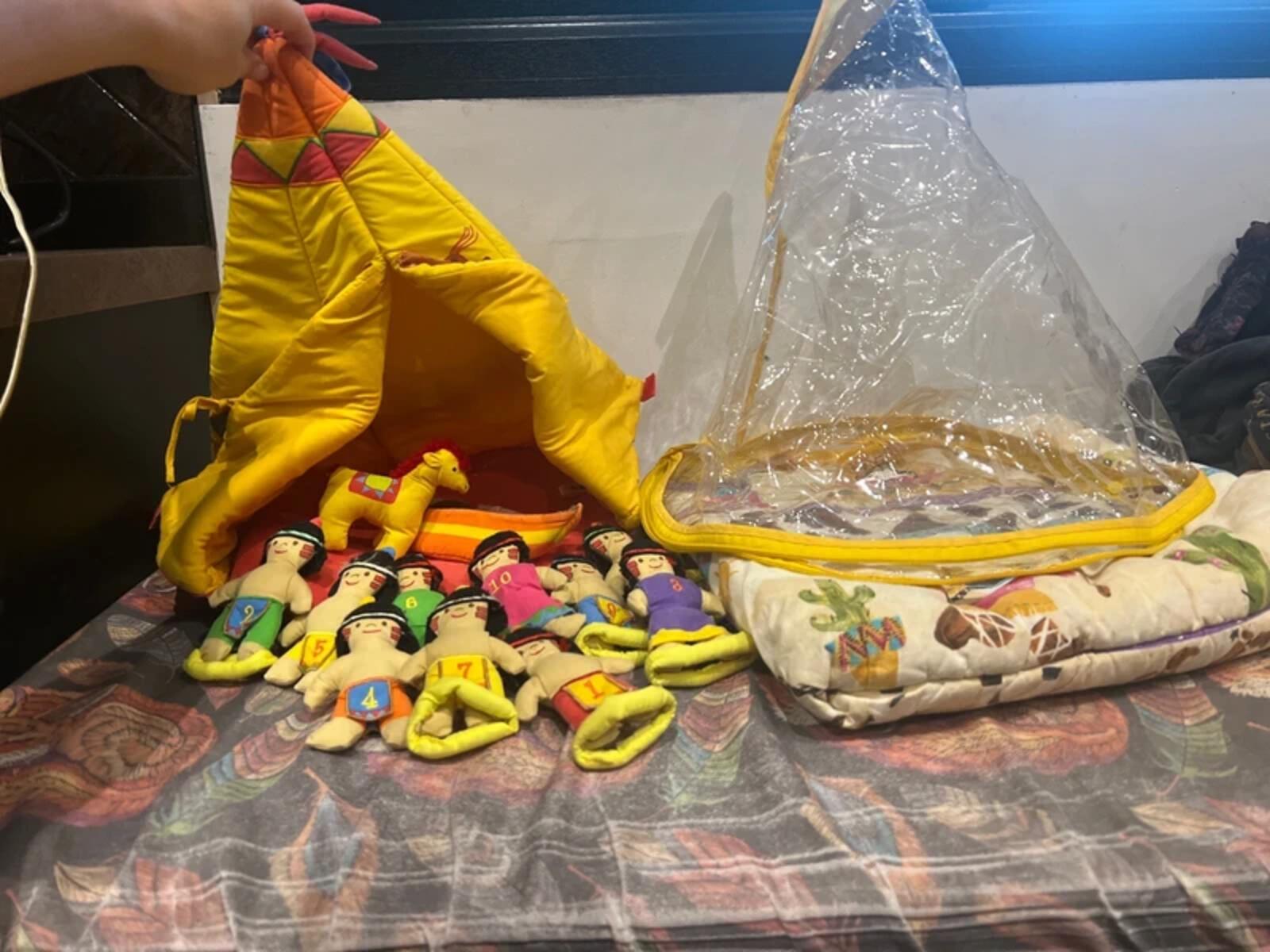 Lilliputiens Soft Play Native American Teepee & Toy Set