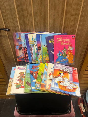 Vintage 1970’s Disney Book Bundle (18)