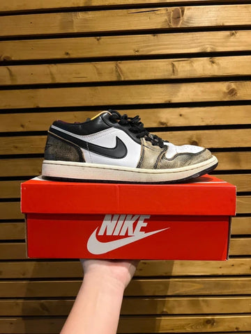 Nike Air Jordan 1 Low Wear Away Trainers UK8