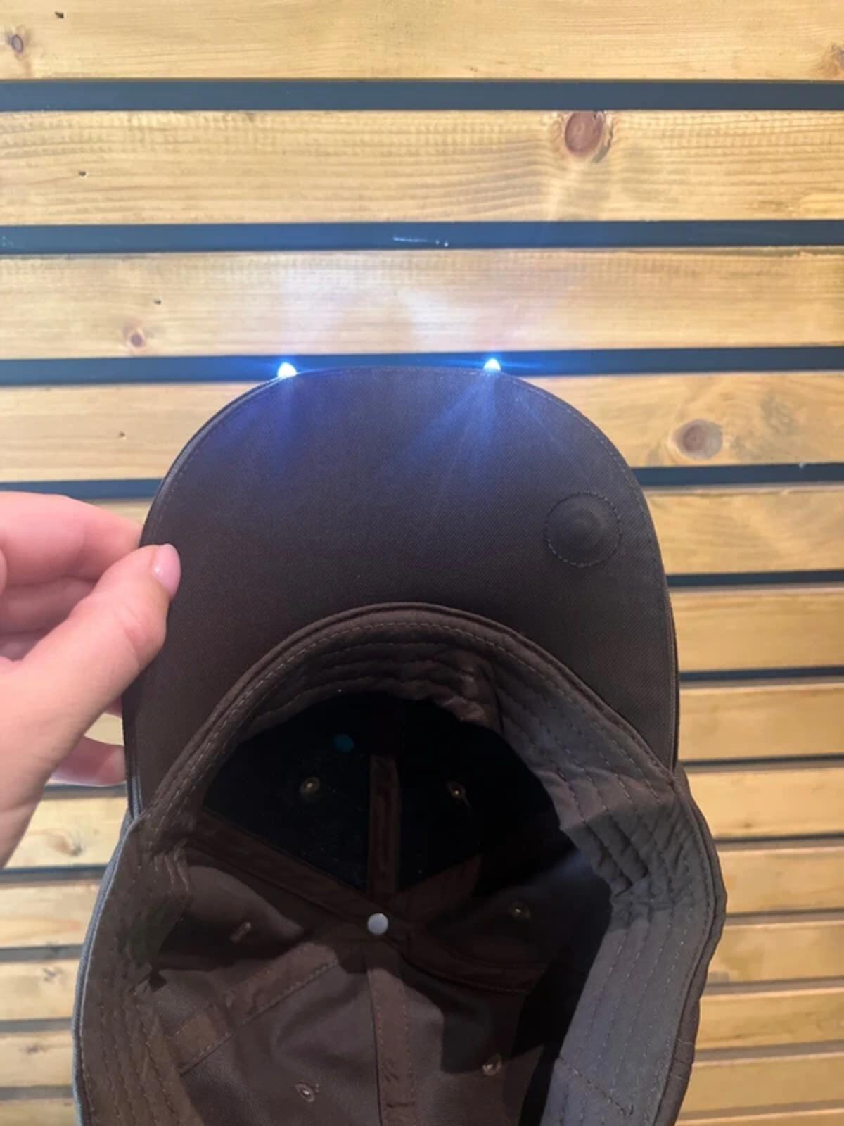 Solognac Brown Illuminating Torch Cap