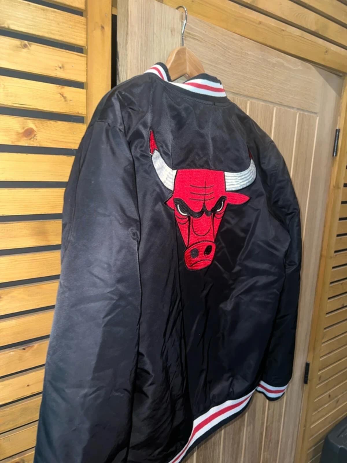 NBA Chicago Bulls Basketball Bomber Jacket S/M