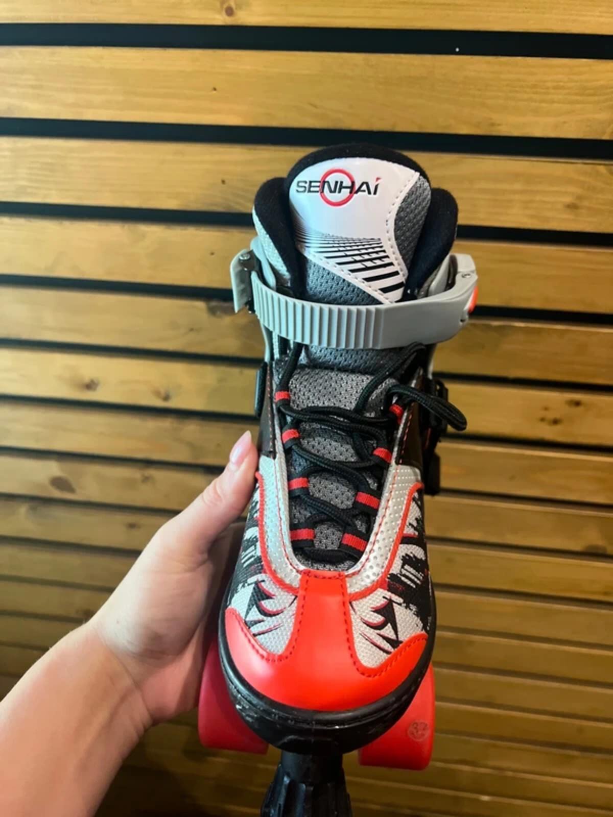 Senhai Max Power Blindside Graffiti Roller Skates UK1-3