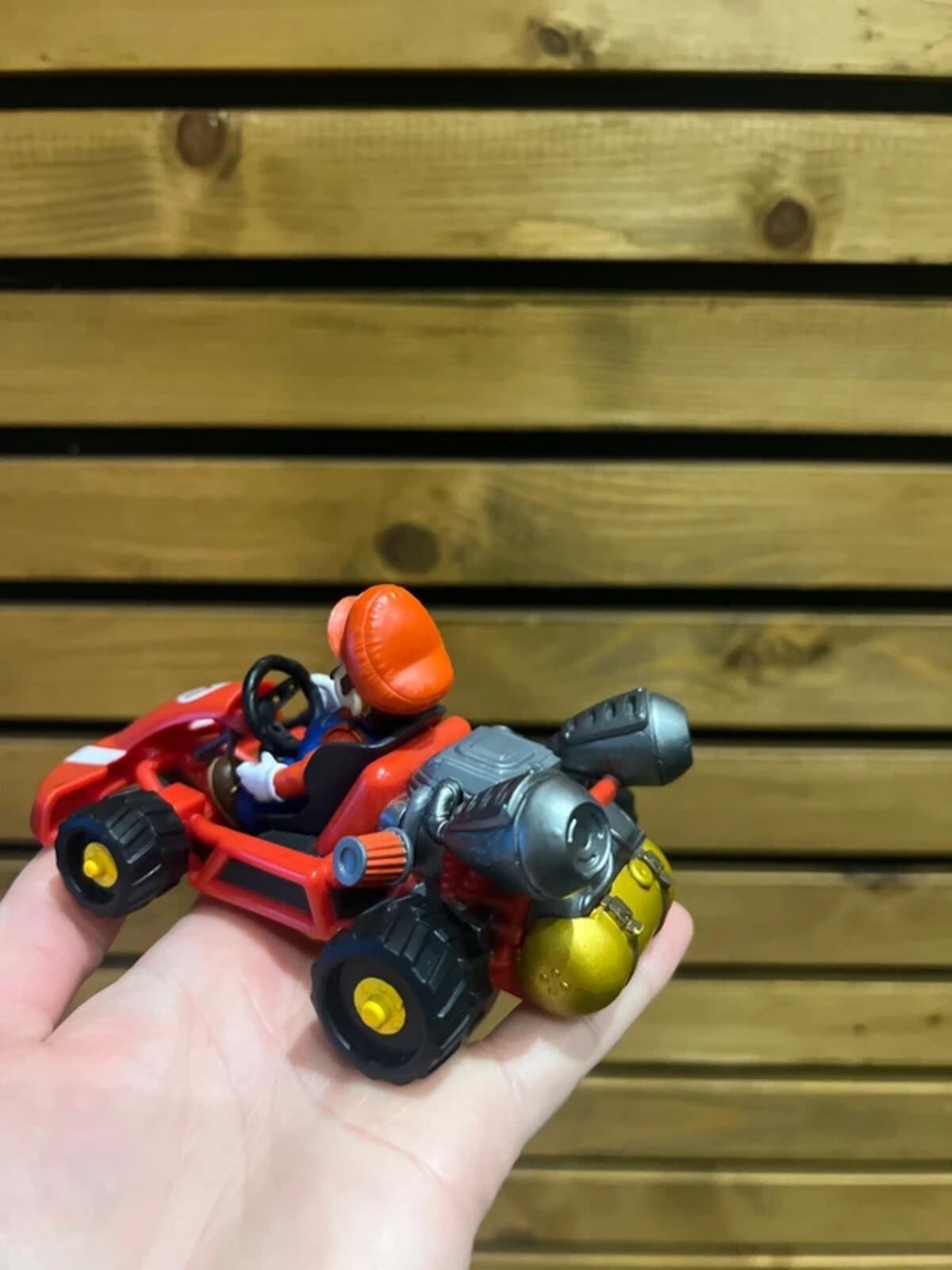 Nintendo Super Mario Kart Bros Pull Back Racer Toy Car Figurine