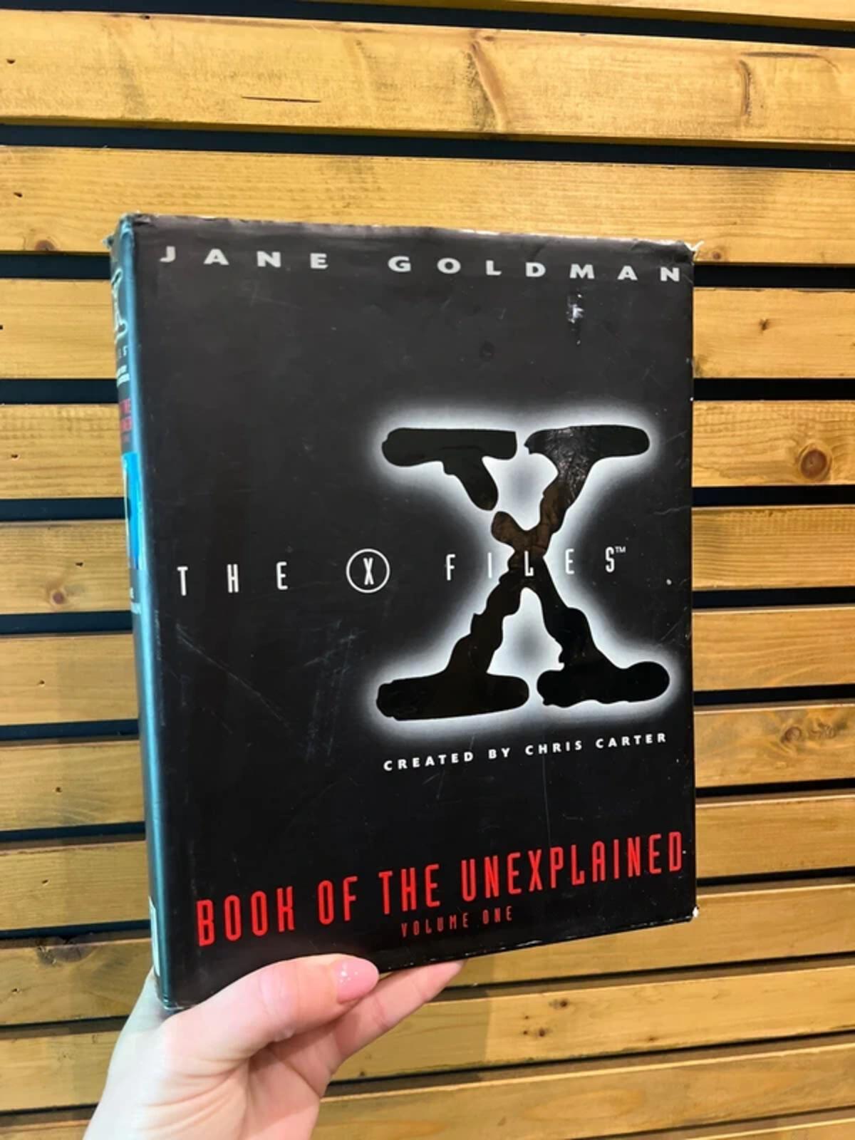 The X Files Book of The Unexplained - Volume One